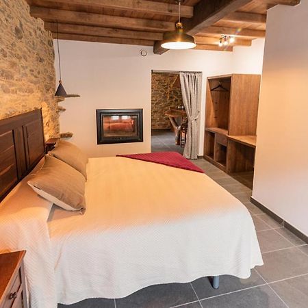 Apartamentos Rurales Casa Llongo Coana Екстериор снимка