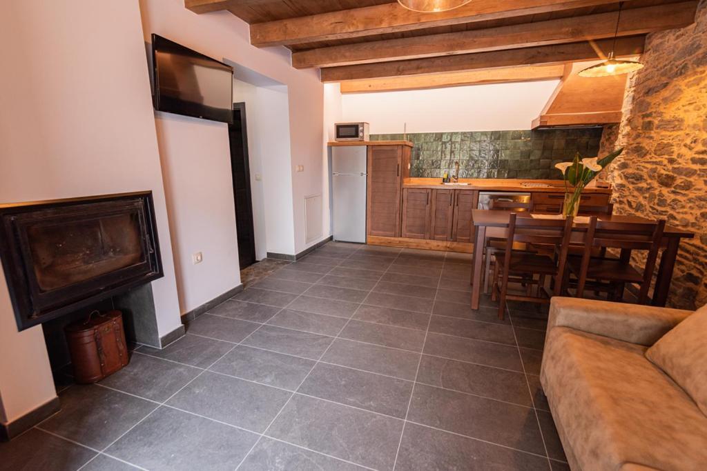 Apartamentos Rurales Casa Llongo Coana Екстериор снимка