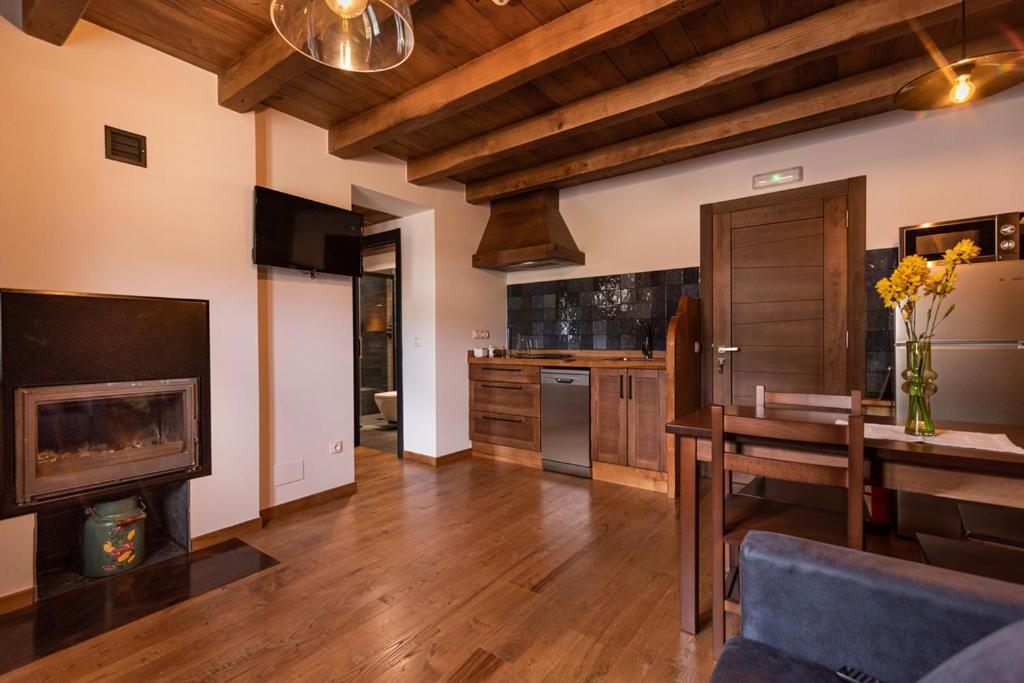 Apartamentos Rurales Casa Llongo Coana Екстериор снимка